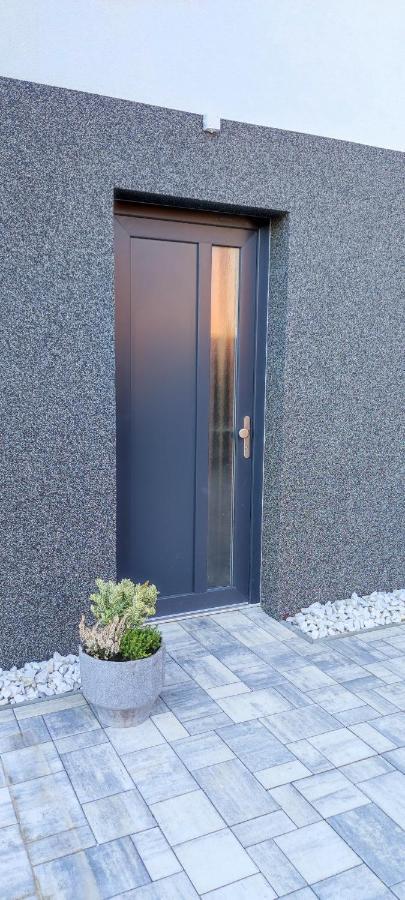 Apartman Mignon Прахатице Экстерьер фото